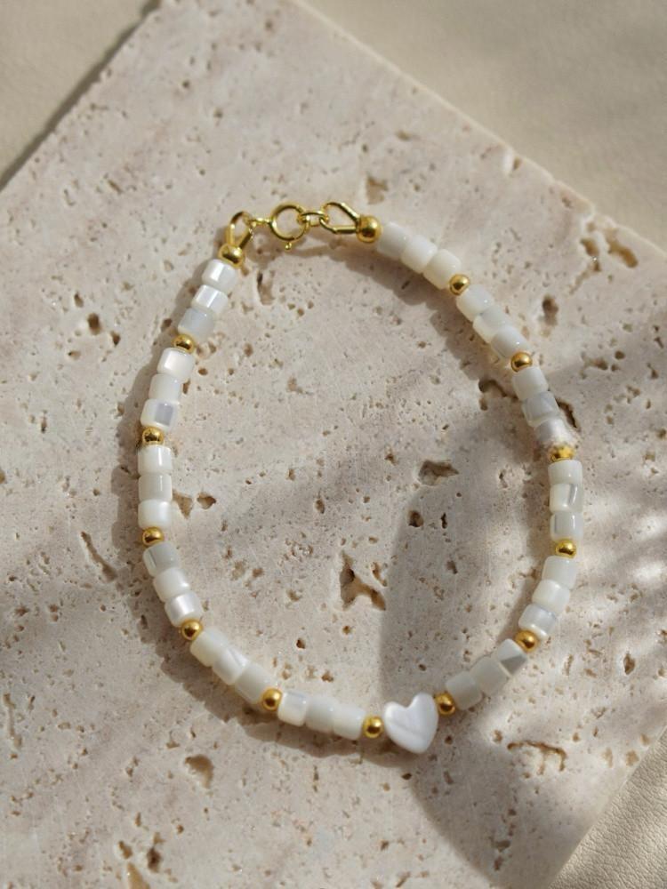 Natural Shell Heart Gold Plated Bracelet