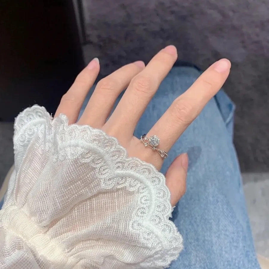 Vine Halo Moissanite Ring