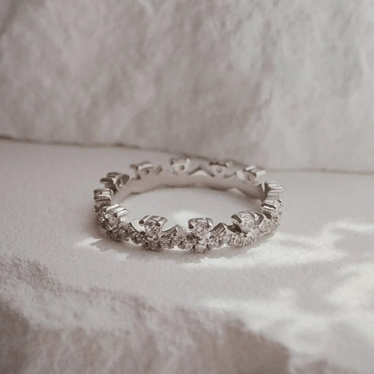 Petal Lace Eternity Ring