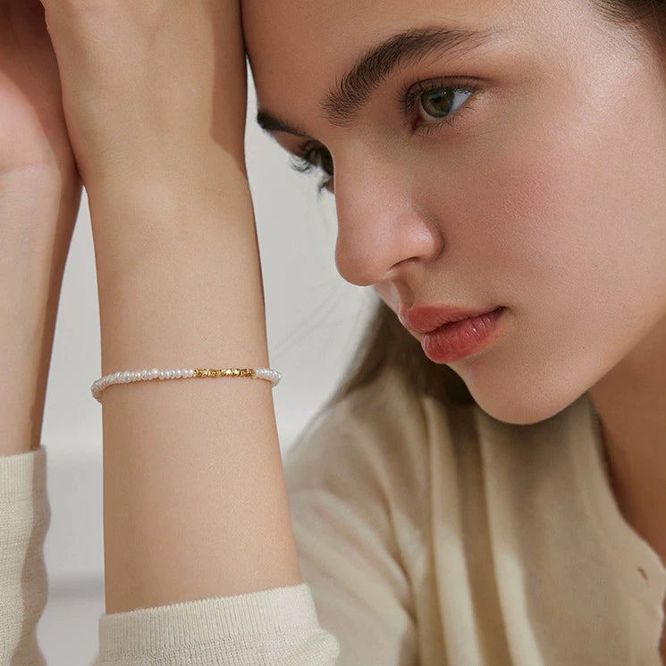 Shimmering Square Accents S925 Pearl Bracelet