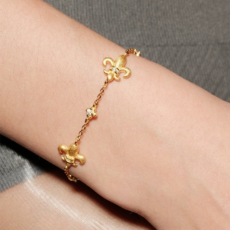 Iris Floral Glow Bracelet