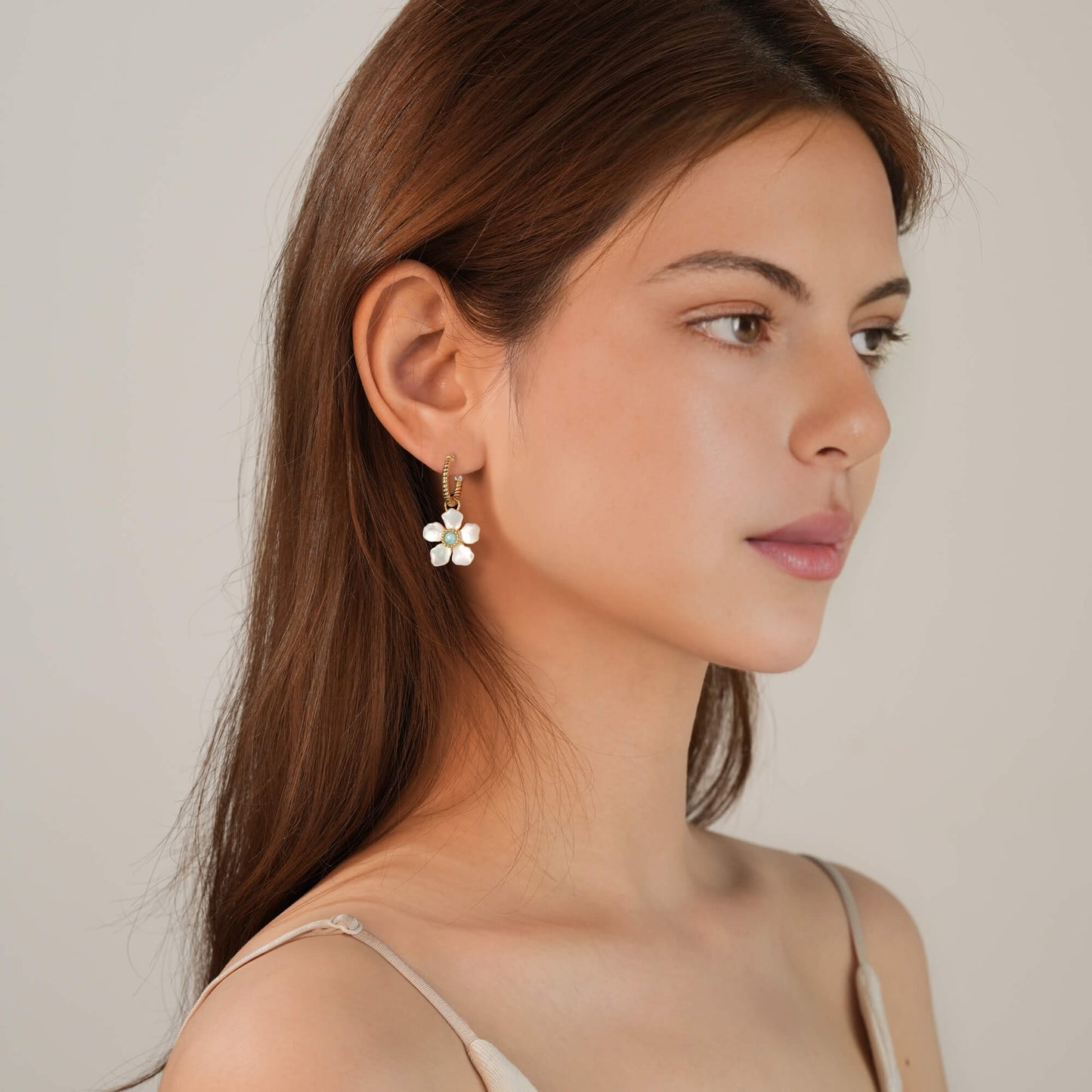 Mother of Pearls Blossom Earrings