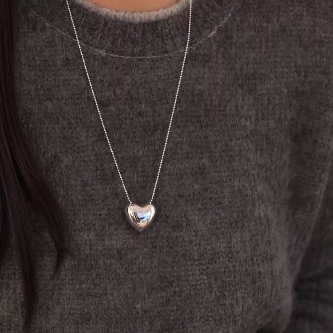 Hollwing Heart Pendant Necklace