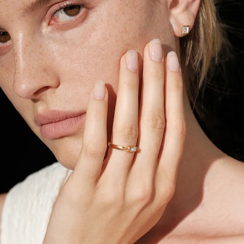 Baugette Cut Moissanite Ring