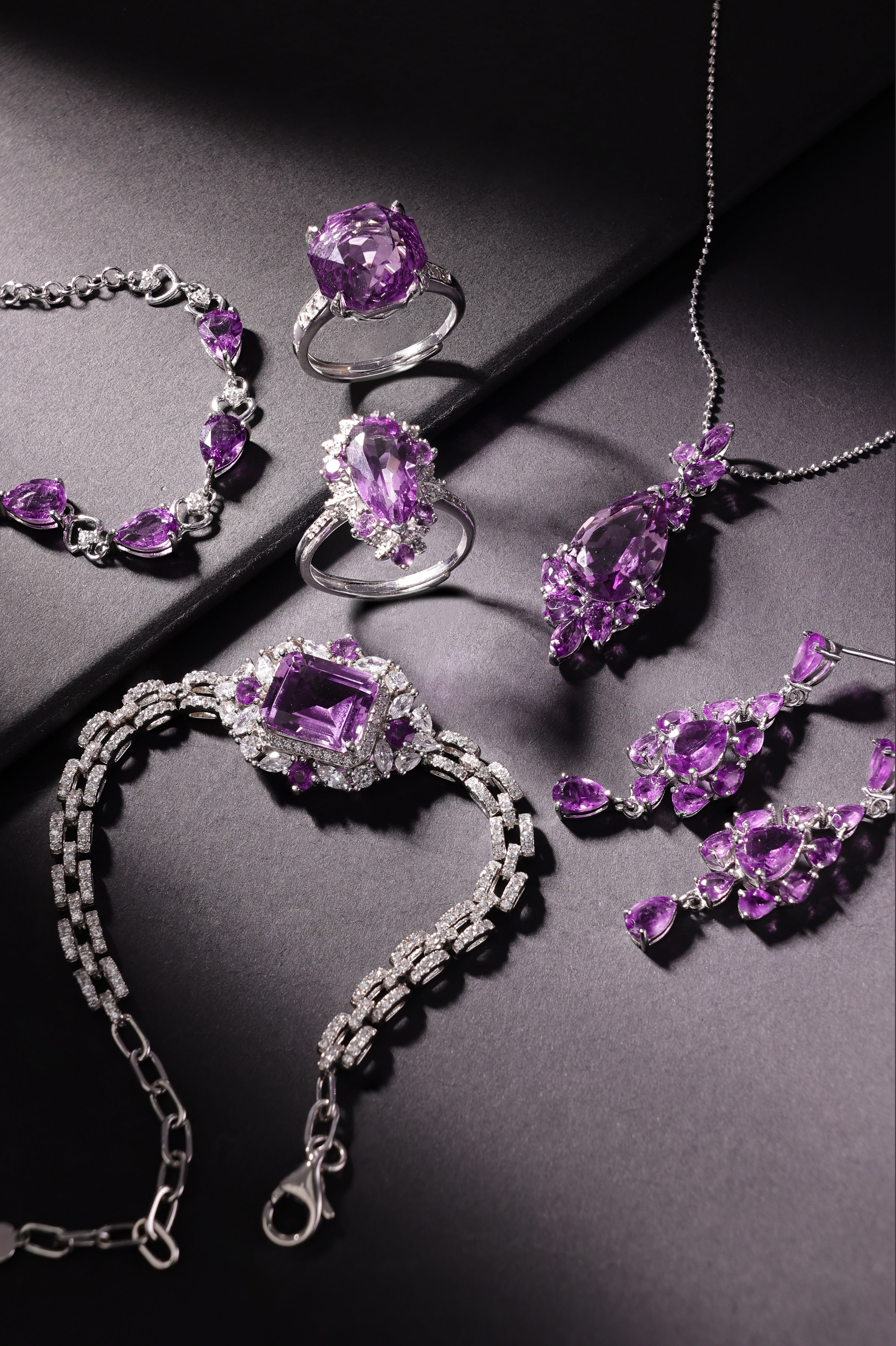 Amethyst: a combination of spirituality and beauty