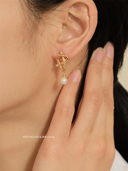 Weave Shaped Gold Plated Pearl Earrings