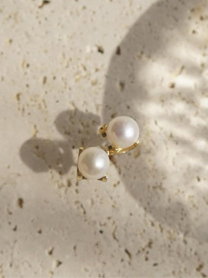 Freshwater Pearl Bull Head Stud Earrings
