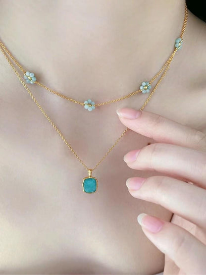 Floral Natural Stone Beaded Necklace