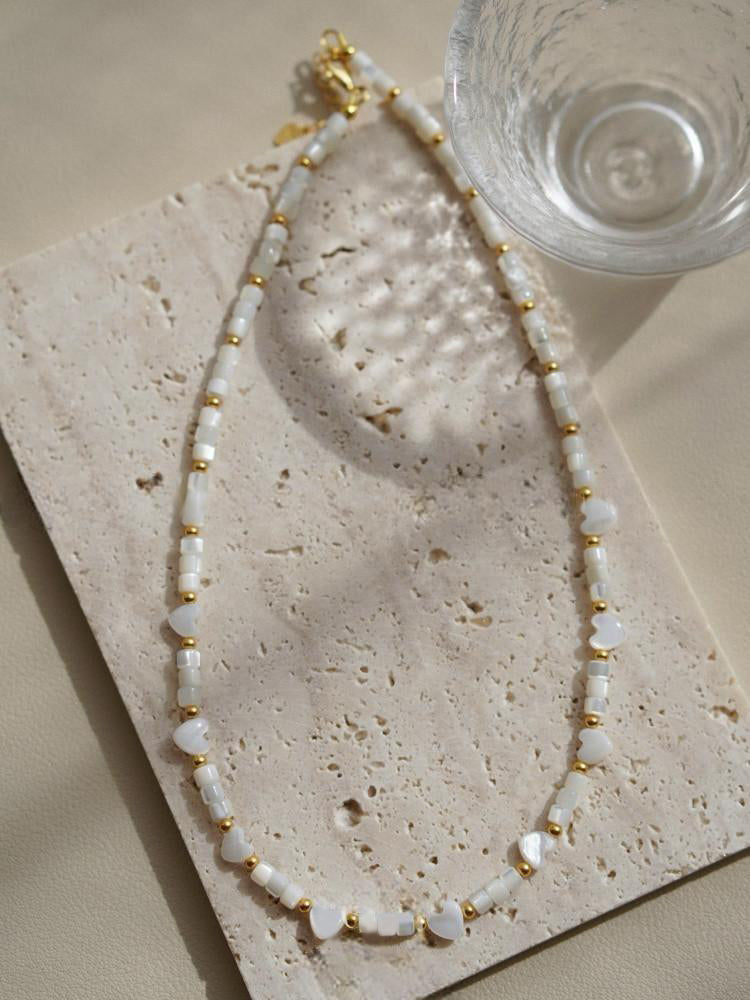 Natural Shell Heart Pendant Necklace