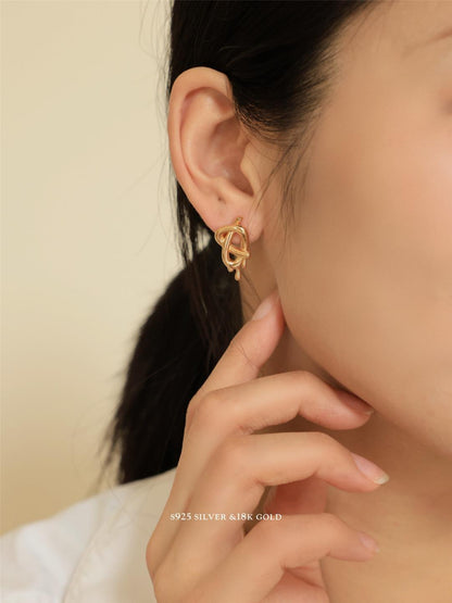Weave Shaped Gold Plated Pearl Earrings