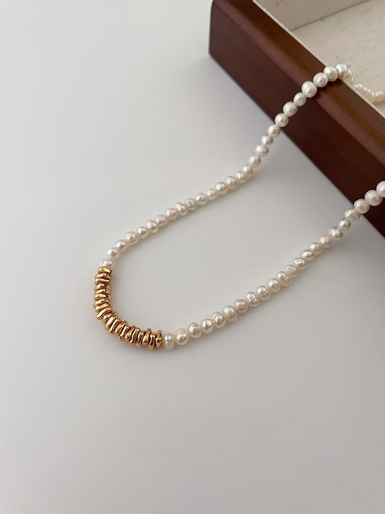 Fragmented Silver Freshwater Pearl Necklace