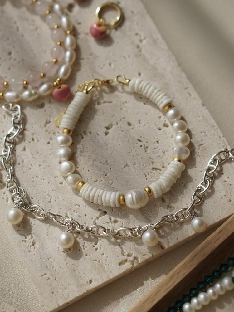 Natural Shell Freshwater Pearl Baroque Gold Plated Bracelet