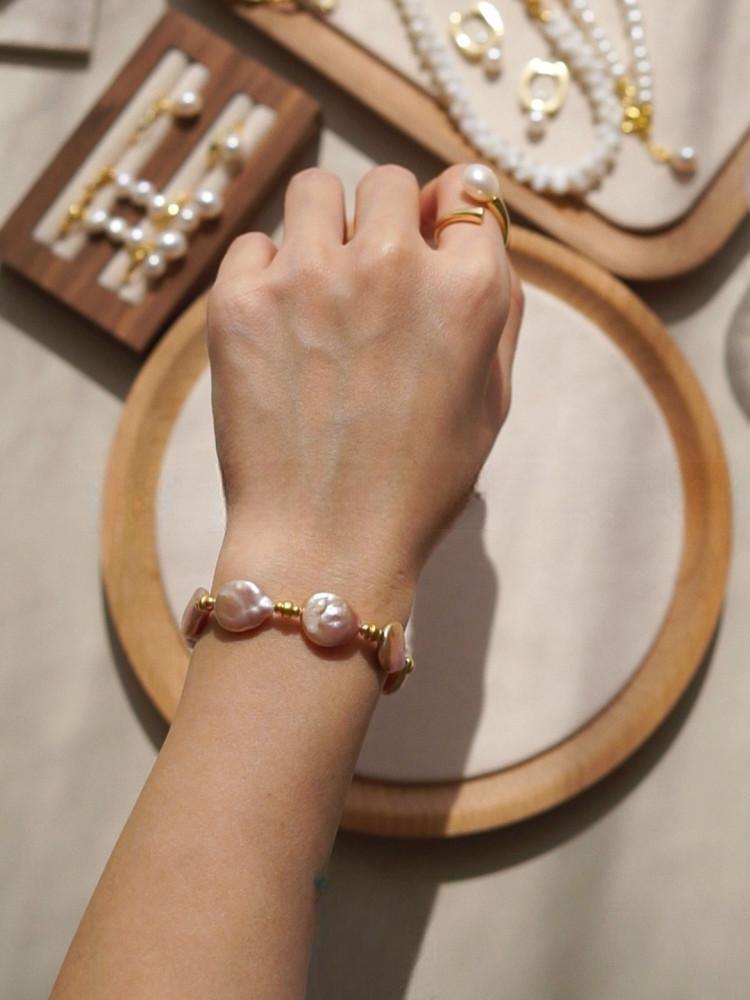 Natural Baroque Pearl Spiral Adjustable Ring