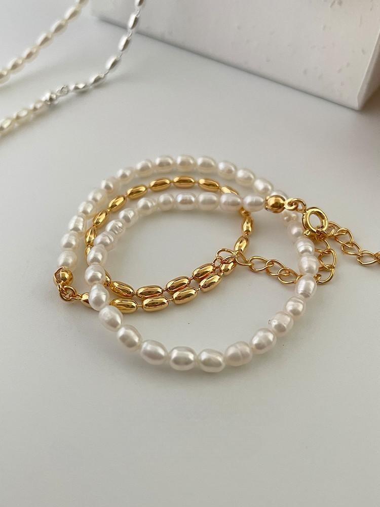 Olive Bead and Freshwater Pearl Necklace