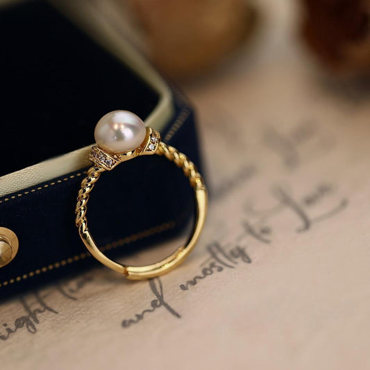 Adjustable Pearl Ring