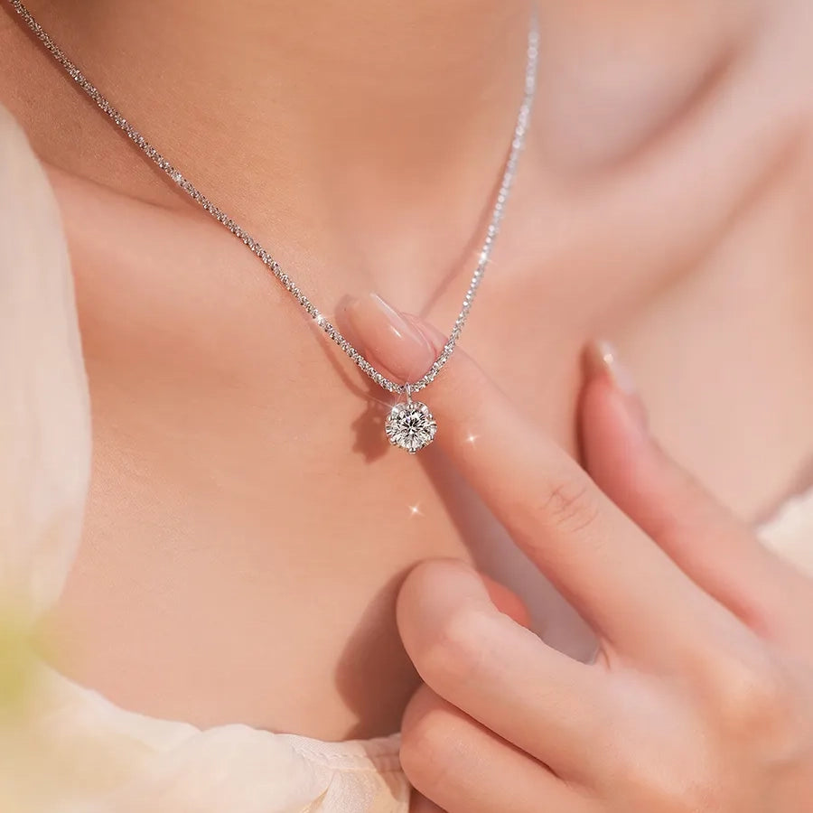 VVS1 Shining Moissanite Necklace