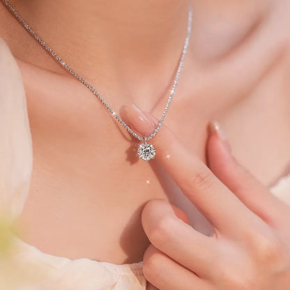 VVS1 Shining Moissanite Necklace