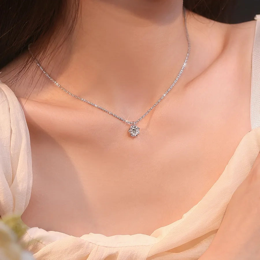 VVS1 Shining Moissanite Necklace