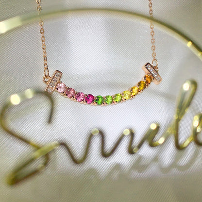 Curved Serenity Beryl Pendant