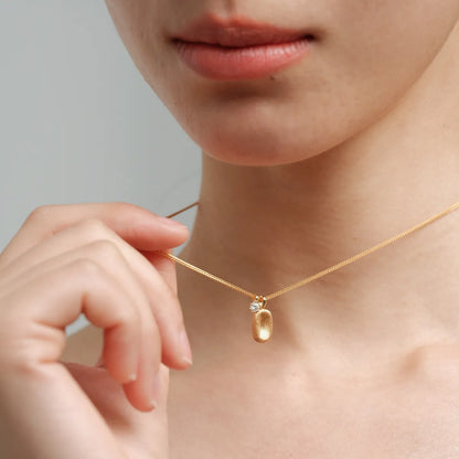 Brushed Gold Texture Neckalce