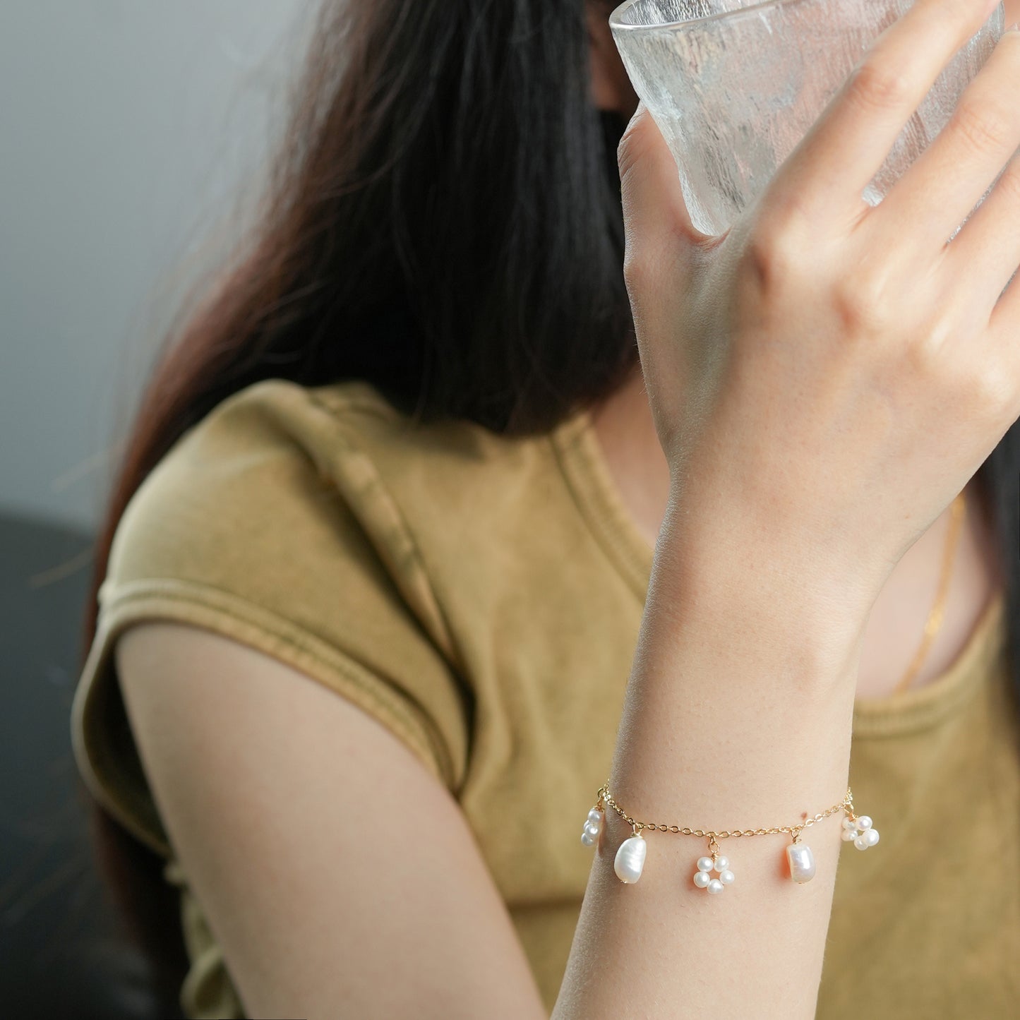 Baroque Pearls & Pearl Clusters Bracelet