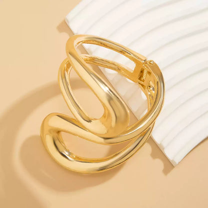 Fluid Curve Cuff Bracelet