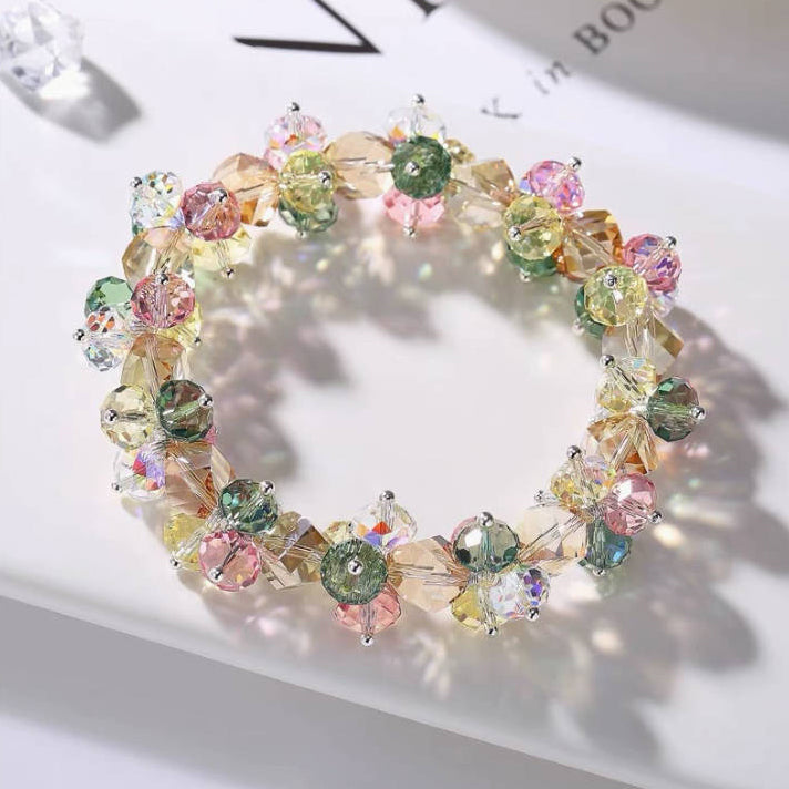 Bloom Wreath Green Crystal Bracelet