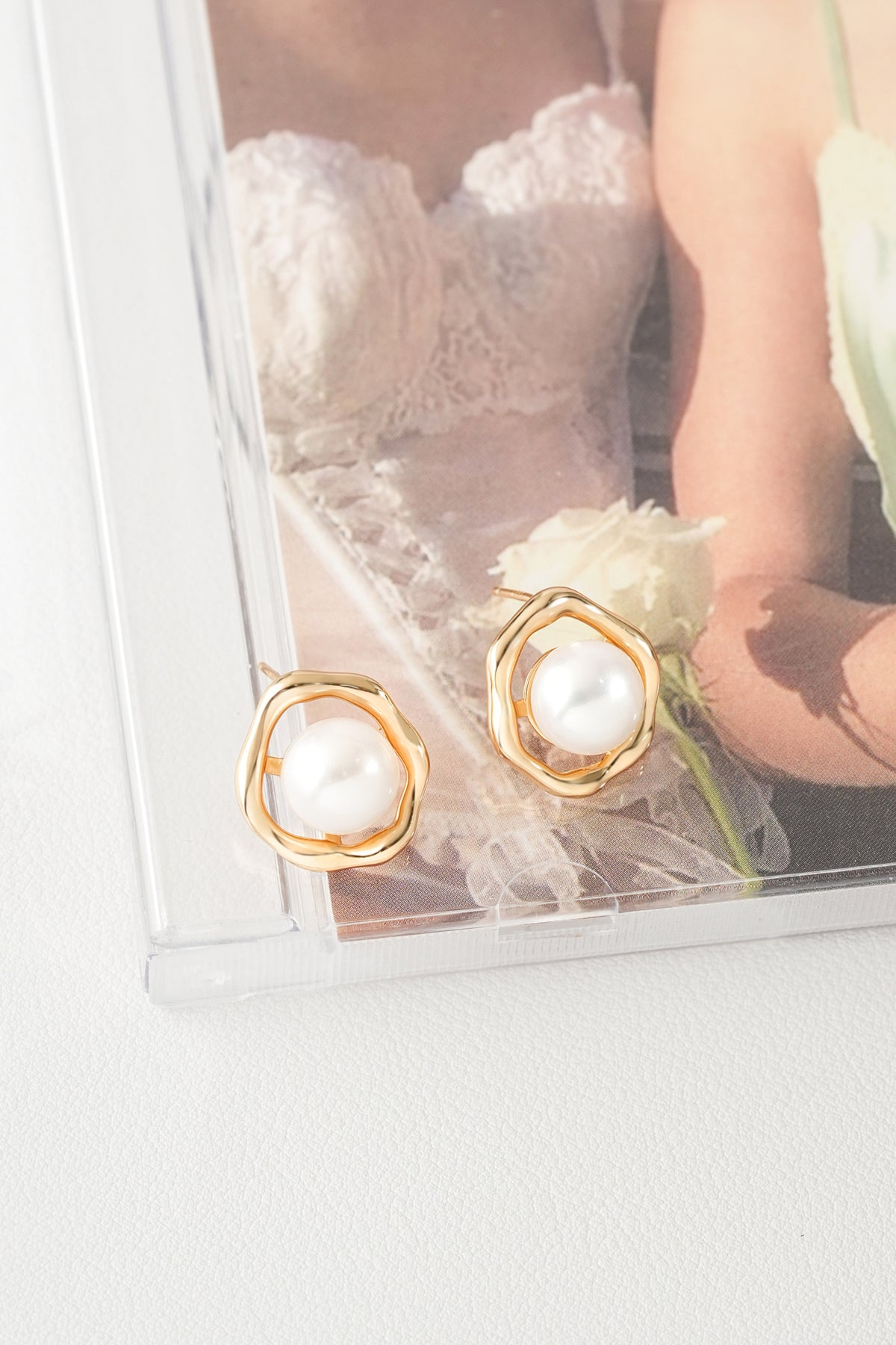9.5mm Pearl Gold Plated Earrings