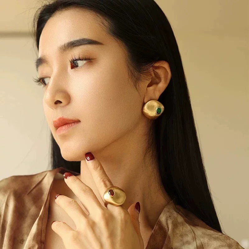 Green Stone Melt Studs Earrings