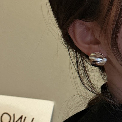 Wrinkled Texture Earrings