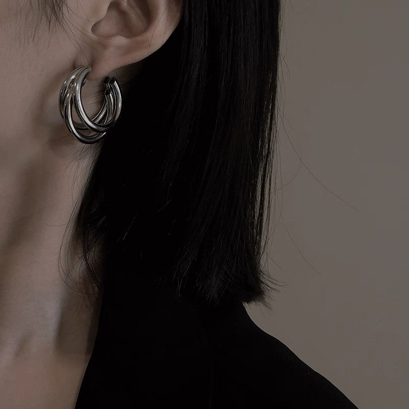 Triple Twist Curved Hoop Earrings