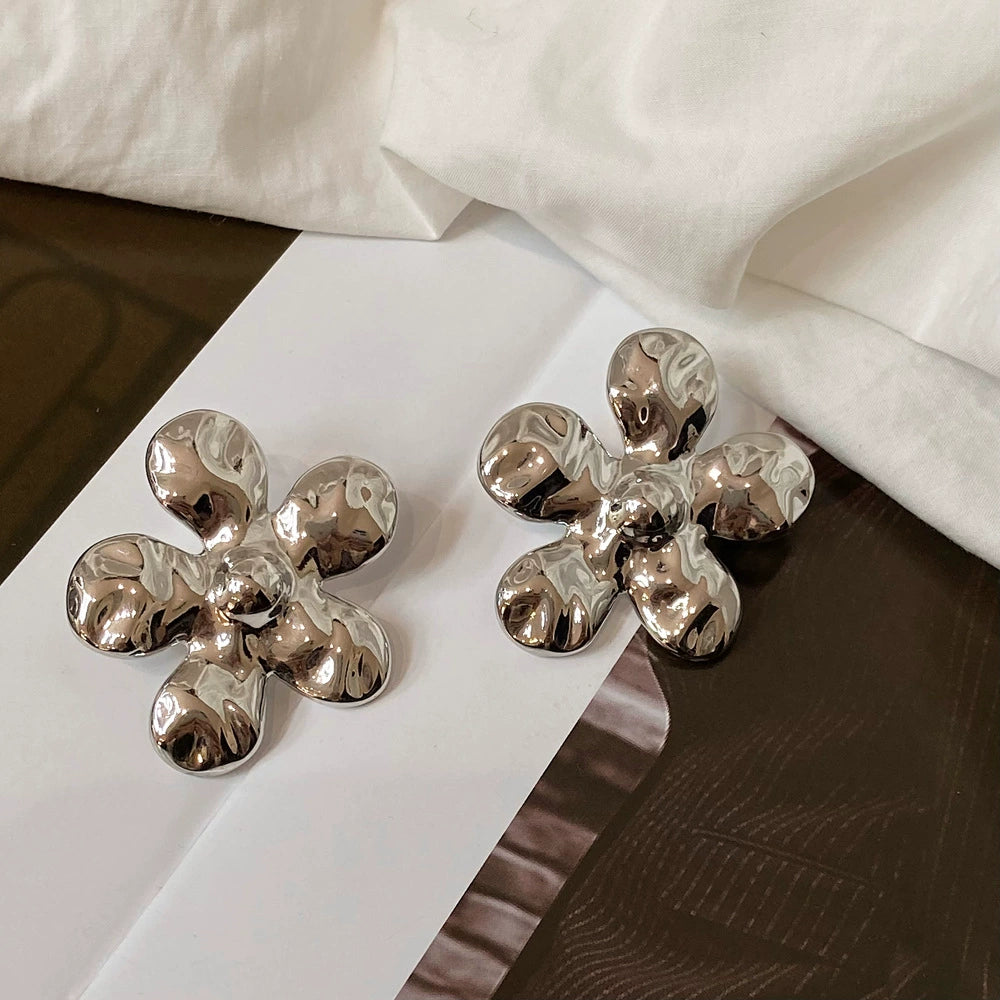 Retro Floral Earrings