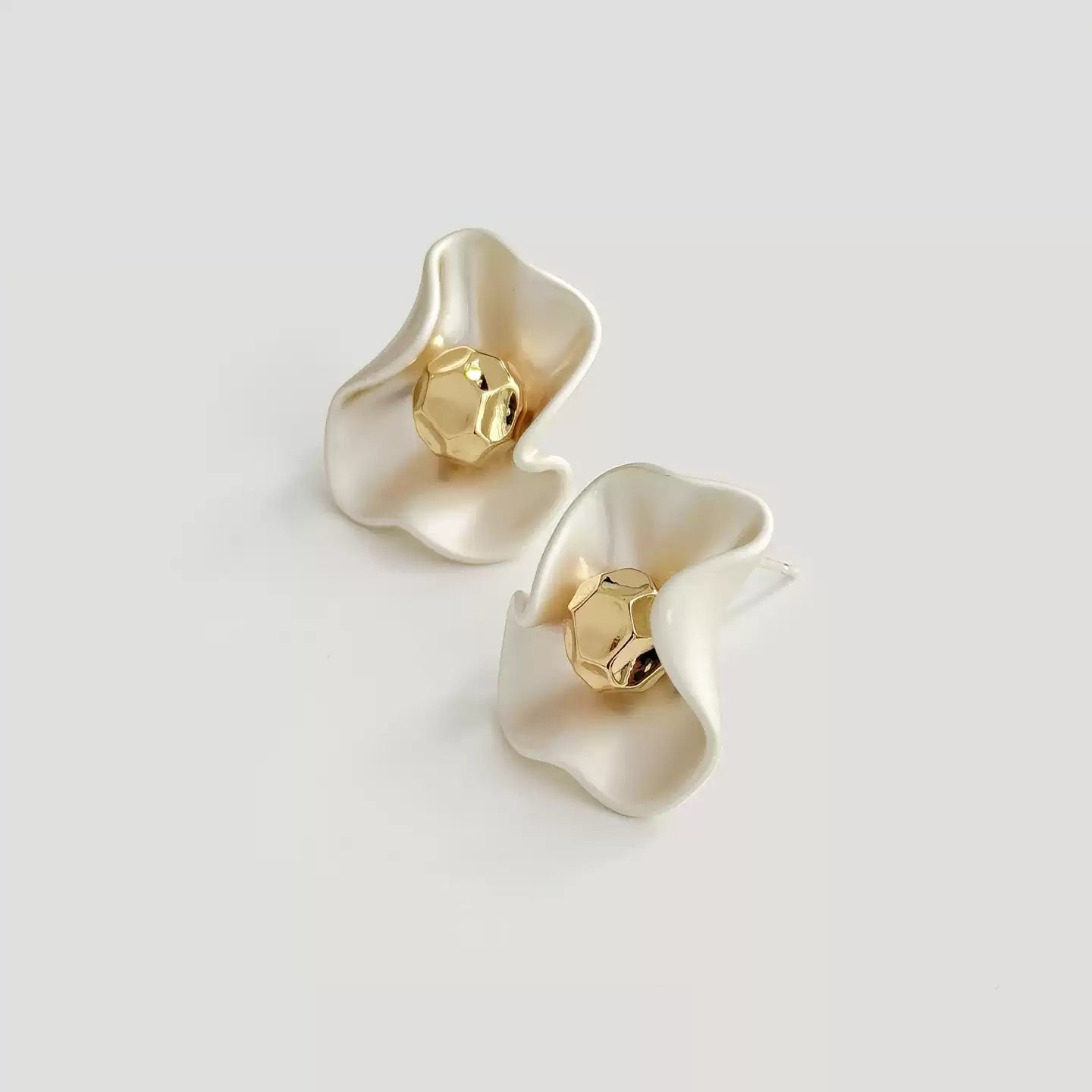 Blooming Wave Stud Earrings
