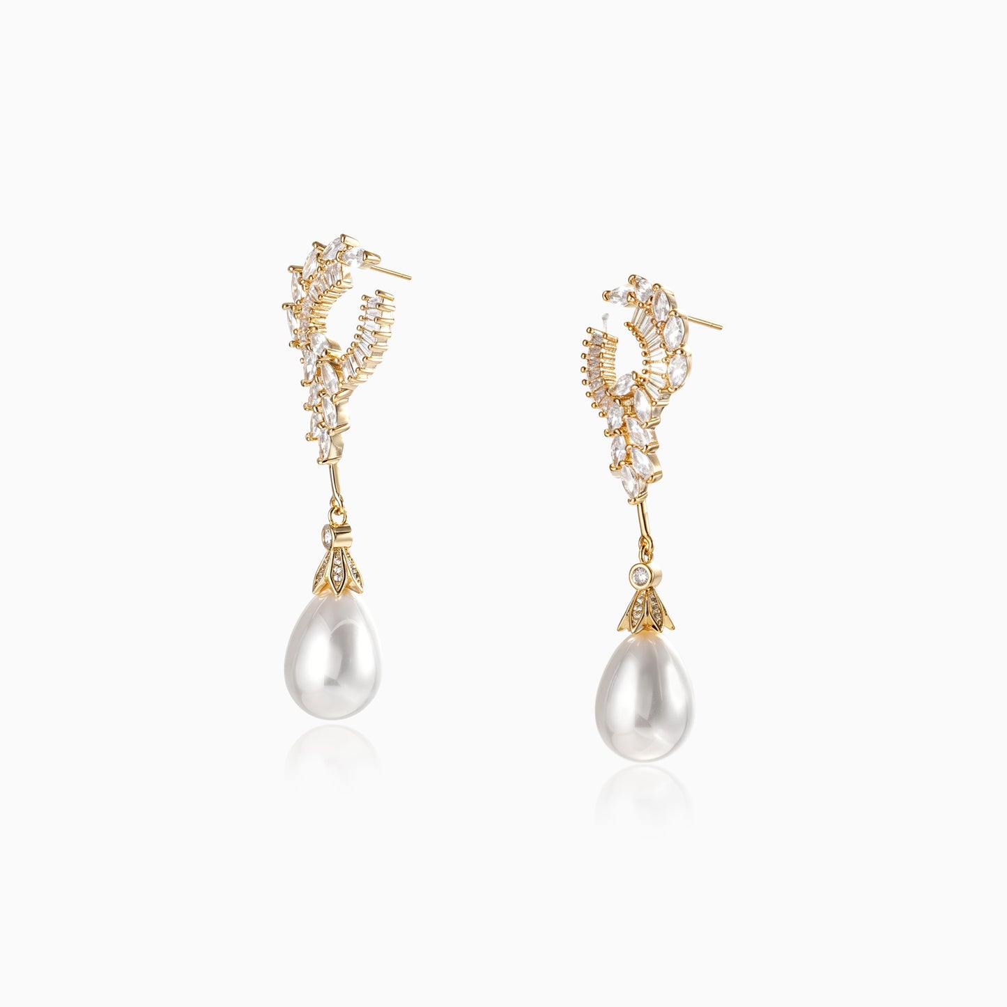 Elegance Pearl Dangle Earrings