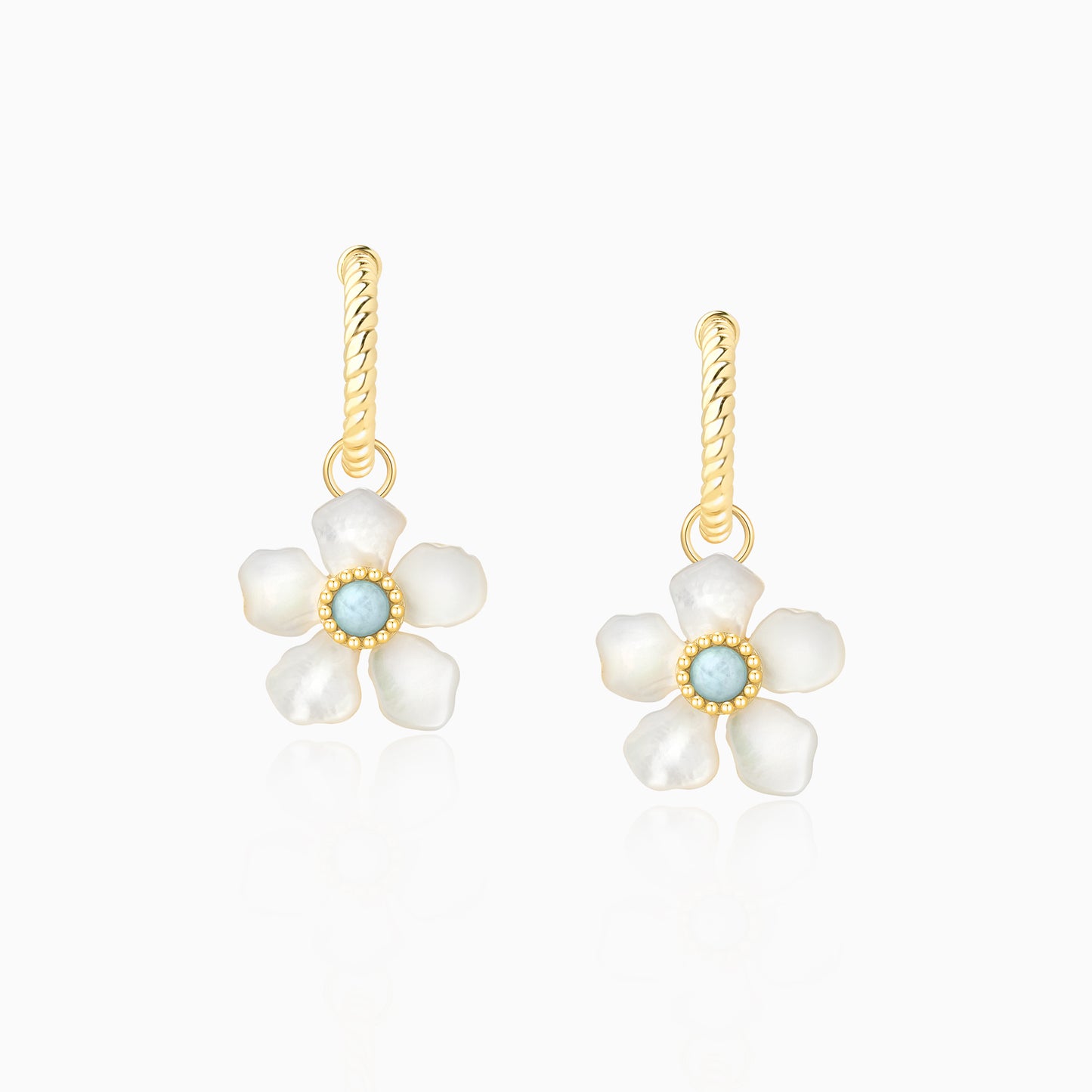 Mother of Pearls Blossom Earrings