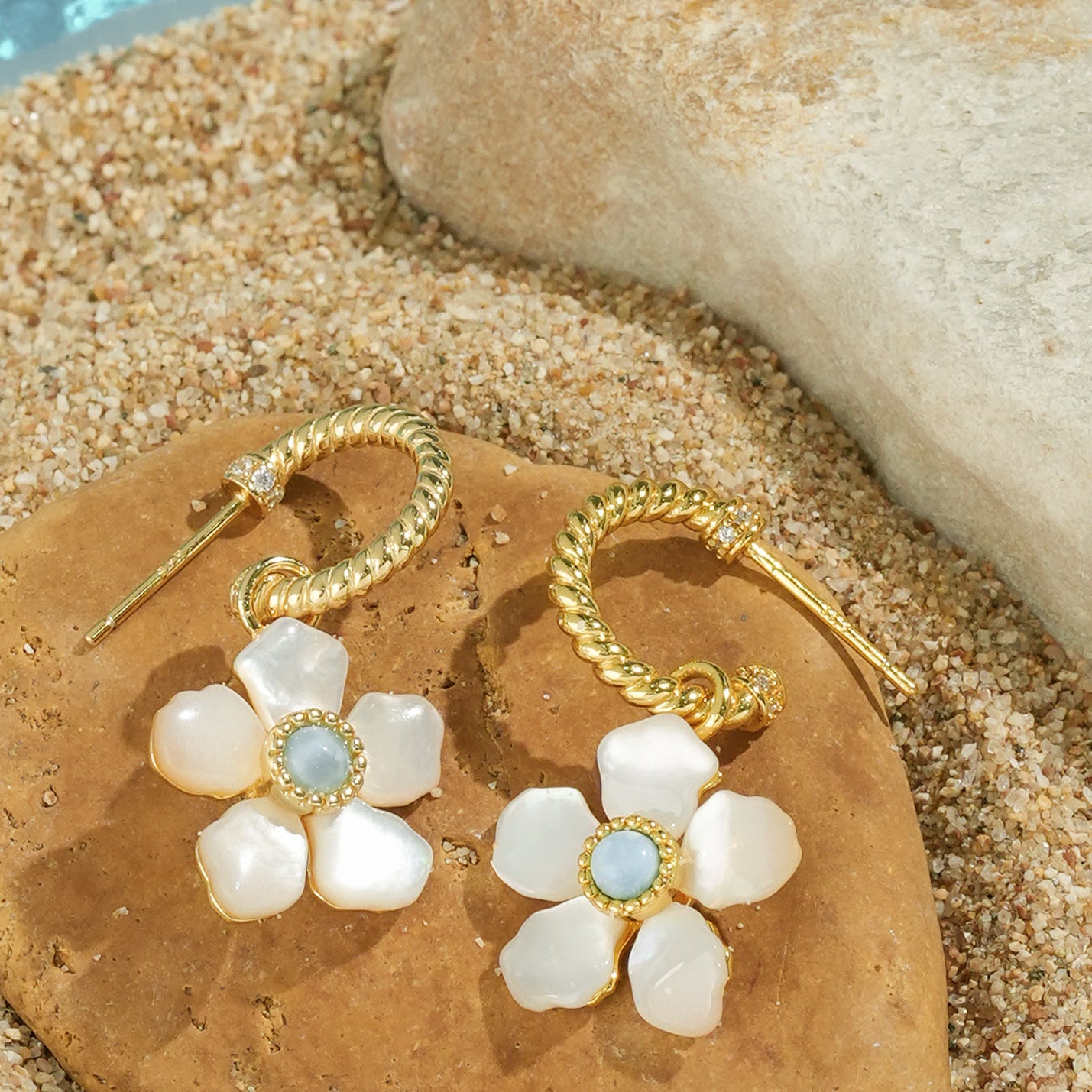 Mother of Pearls Blossom Earrings