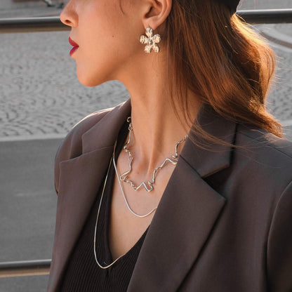 Abstract Fluid Necklace