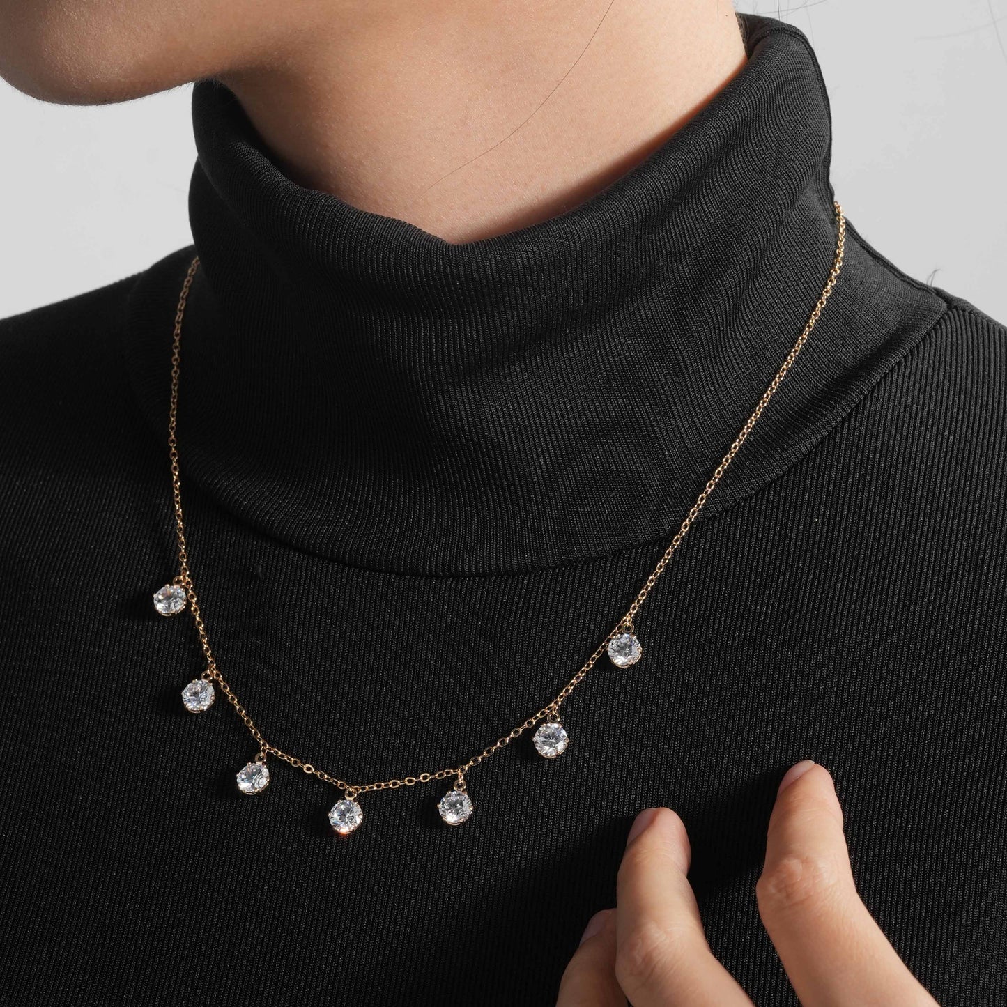 Dewdrop Sparkle Pendant Necklace