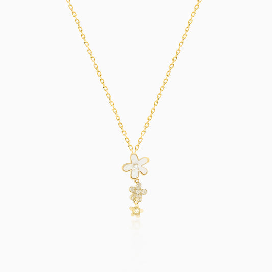 Graduated Distinct Blossom Necklace
