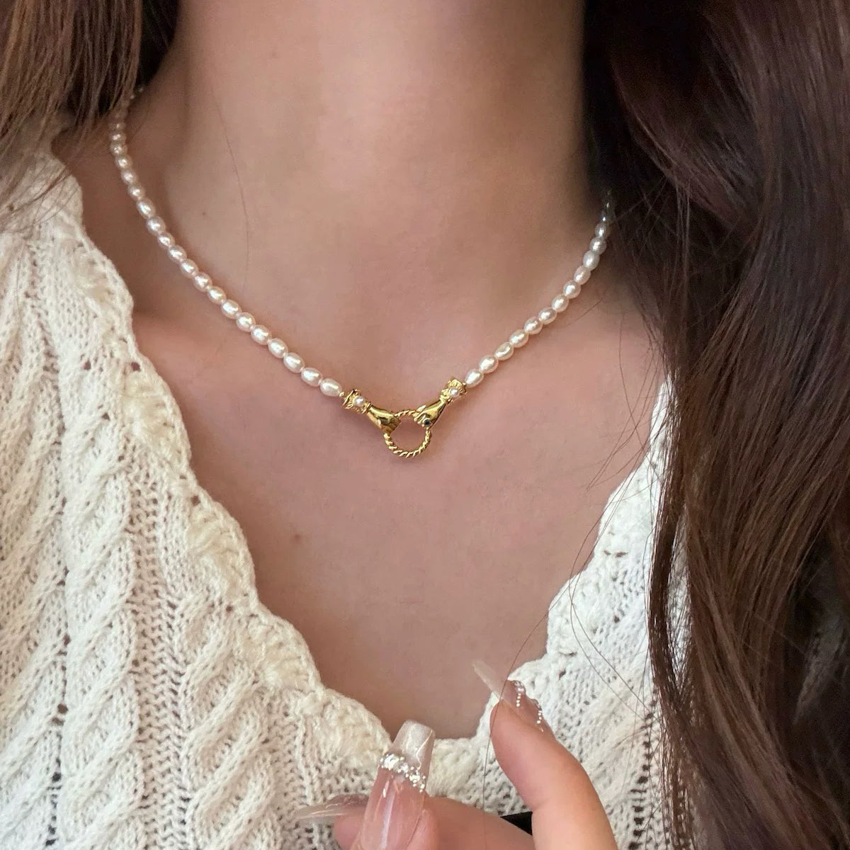Hand-in-Hand Freshwater Pearl Necklace