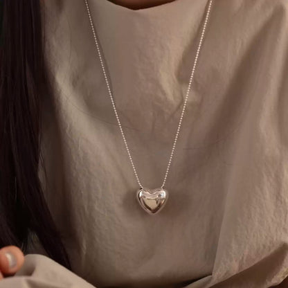 Hollwing Heart Pendant Necklace