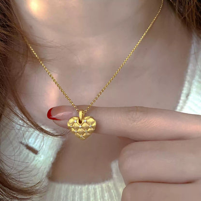 Quilted Heart Sparkle Necklace