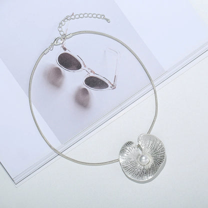 Spiral Pearl Shell Necklace