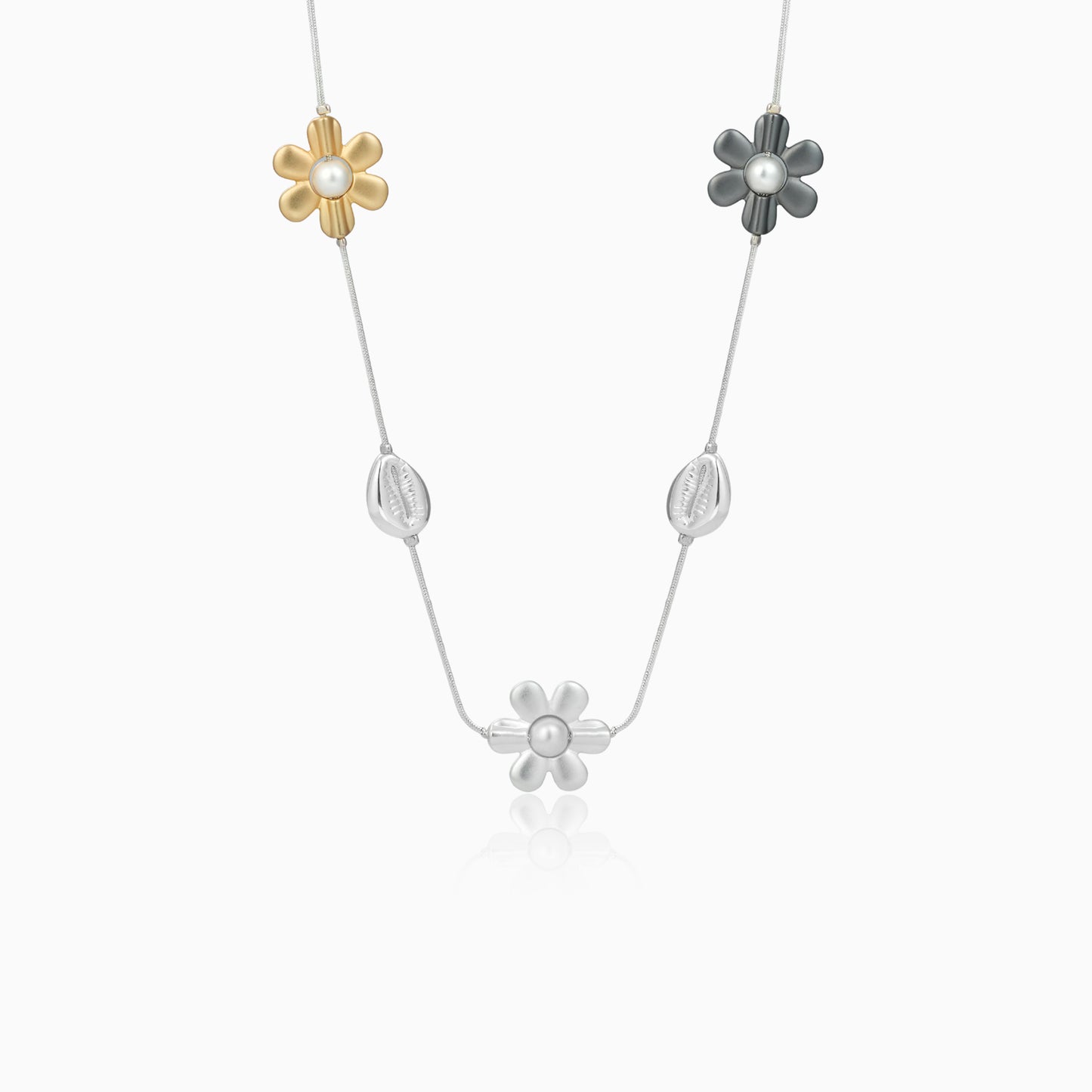 Bloom & Shell Long Necklace