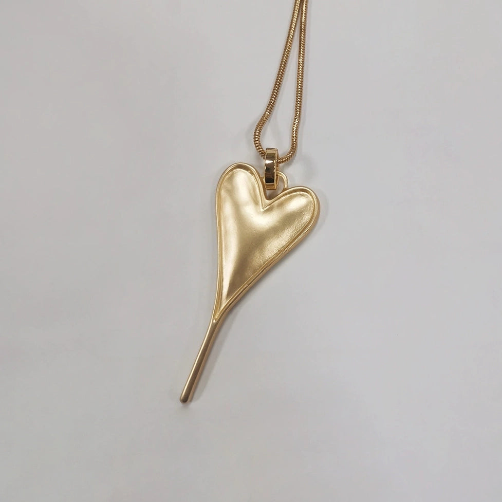 Elongated Heart Pendant Necklace