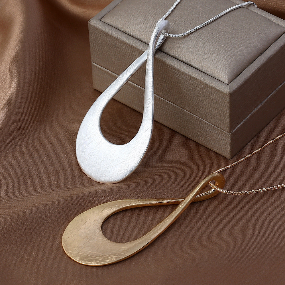 Fluid Teardrop Pendant Necklace