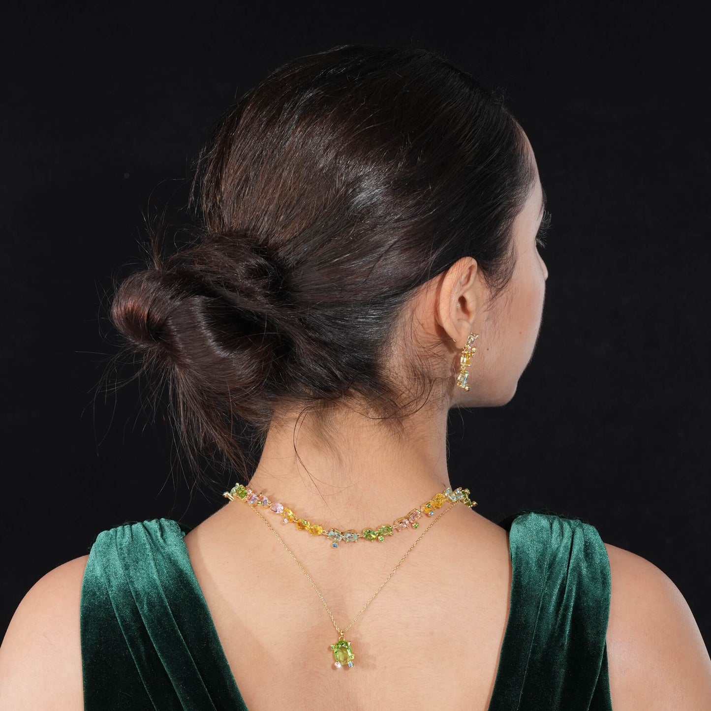 Peridot Oribit Halo Necklce