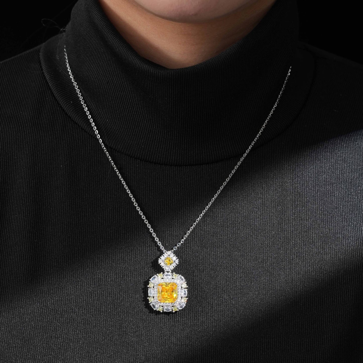 Luxe Sunburst Square Necklace
