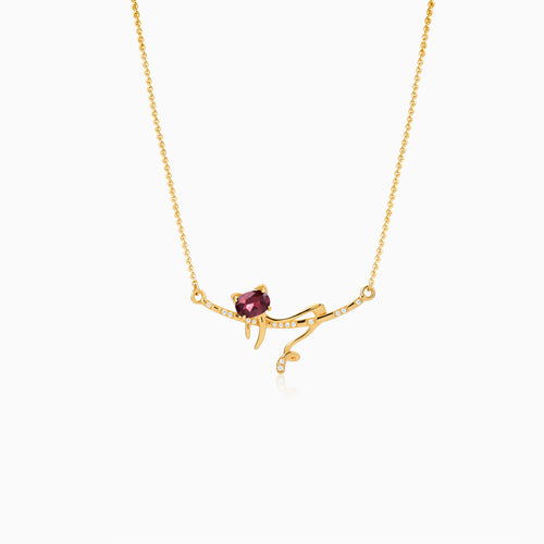 Car Curve Garnet Necklace