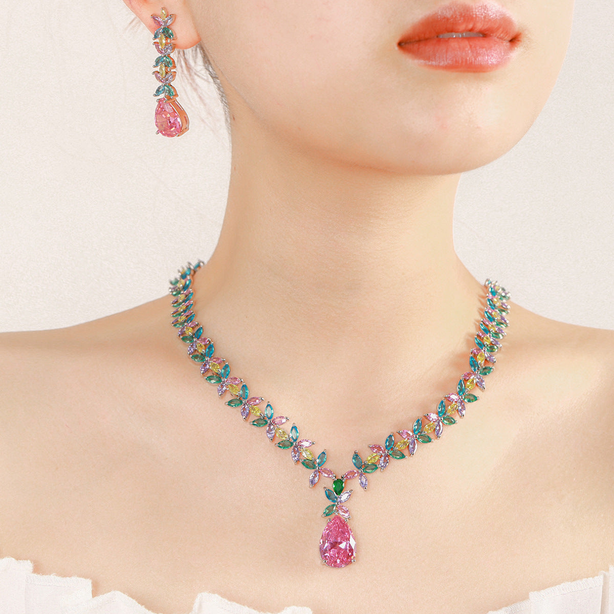 Fantasy Petal Necklace